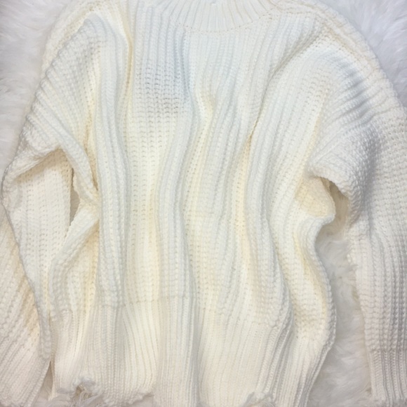 Ivory White Oversized Distressed Sweater - Picture 5 of 6